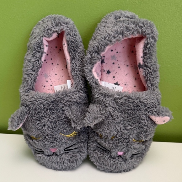 Plush Cat Slipper Shoe - Picture 2 of 6